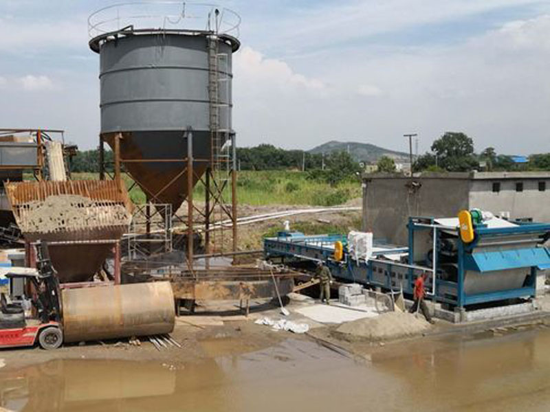 水洗砂環(huán)保污泥處理設備